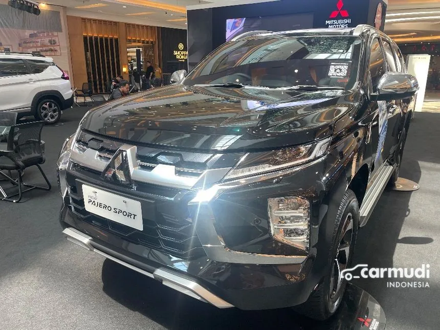 2024 Mitsubishi Pajero Sport Dakar SUV