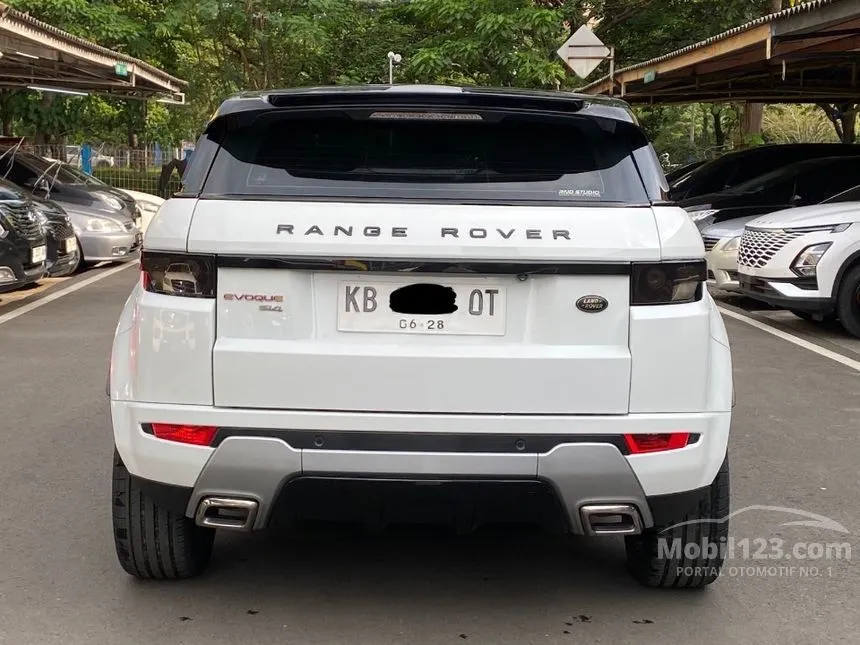 2013 Land Rover Range Rover Evoque Dynamic Luxury Si4 SUV