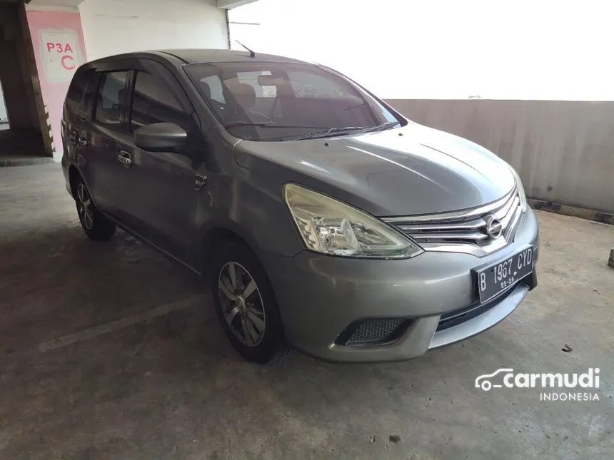 2016 Nissan Grand Livina SV MPV