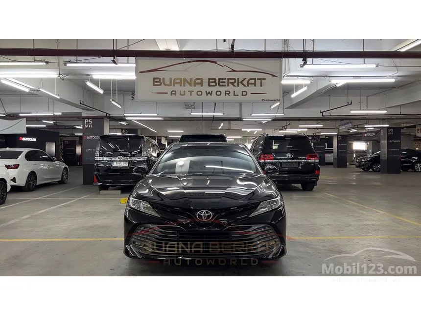 2019 Toyota Camry V Sedan