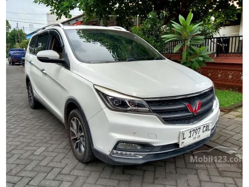 Jual Mobil Wuling Cortez 2018 L Lux 1.8 di Jawa Timur Automatic Wagon Putih Rp 160.000.000