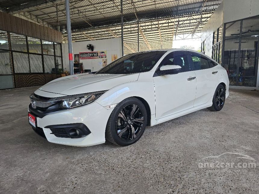 Horizontal Card Compass 2017 Honda CIVIC 1.8 FC (ปี 16-20) EL Sedan มือสอง One2car