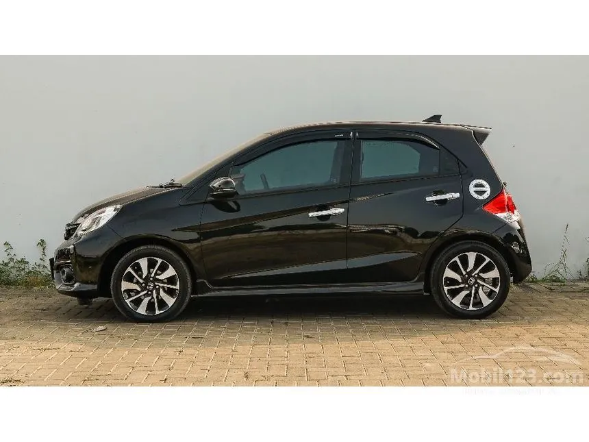 2017 Honda Brio RS Hatchback