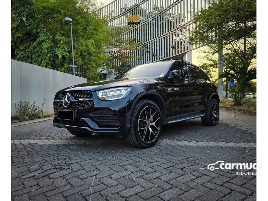 2022 Mercedes-Benz GLC200 AMG Line Night Edition SUV