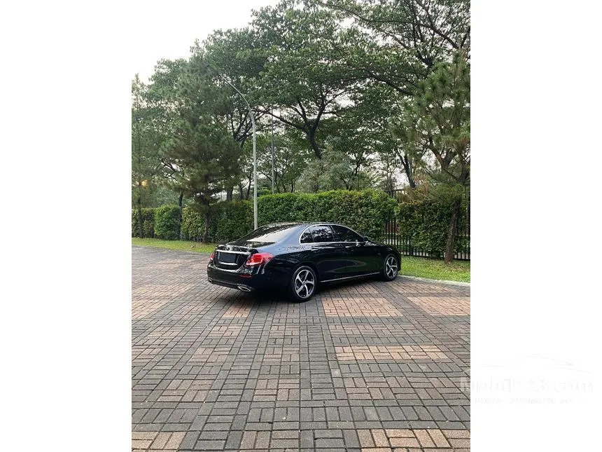 2019 Mercedes-Benz E300 Avantgarde SportStyle Sedan