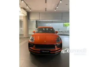 2022 Porsche Macan S  3.0, Exterior colour Papaya Metallic, READY STOCK, PENGIRIMIN SELURUH WILAYAH INDONESIA