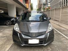 2013 Honda Jazz 1.5 (ปี 08-14) V i-VTEC Hatchback AT