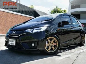 2016 Honda JAZZ 1.5 S Hatchback