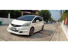 2012 Honda Jazz 1.5 (ปี 08-14) V i-VTEC Hatchback