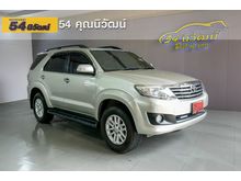 2013 Toyota Fortuner 2.7 (ปี 12-15) V SUV AT