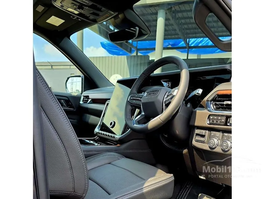 2025 GMC Yukon Denali Ultimate SUV
