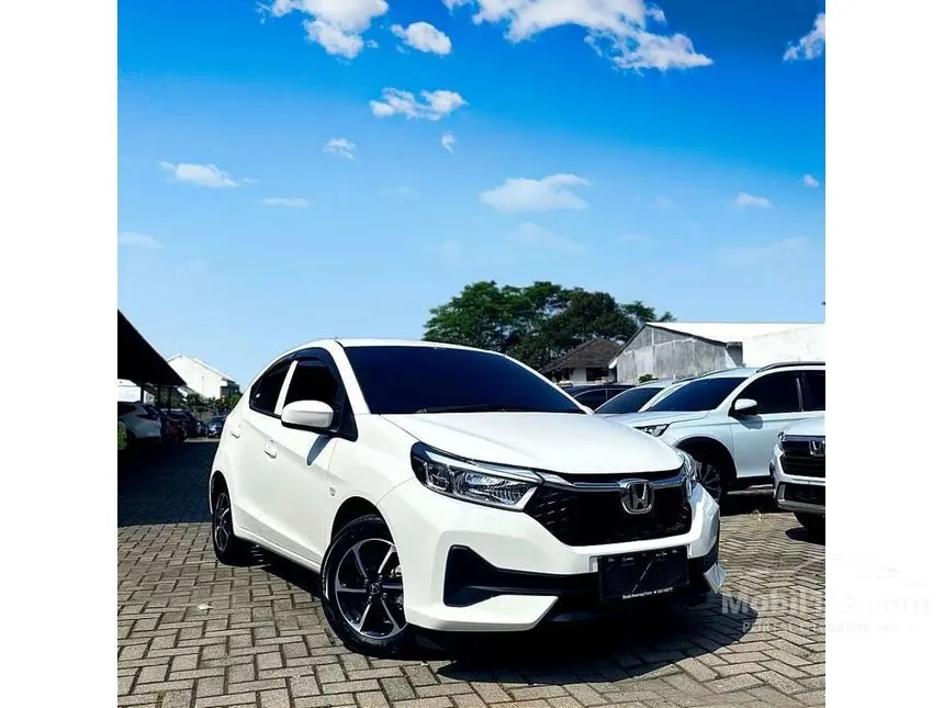 Jual Mobil Honda Brio 2024 E Satya 1.2 di Banten Automatic Hatchback Putih Rp 184.600.000