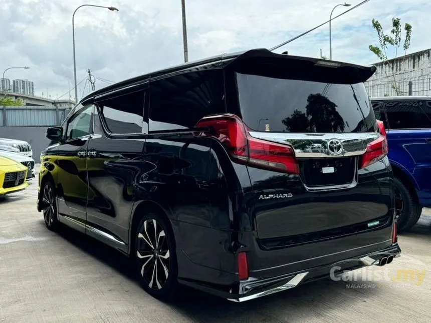 2015 Toyota Alphard SC MPV