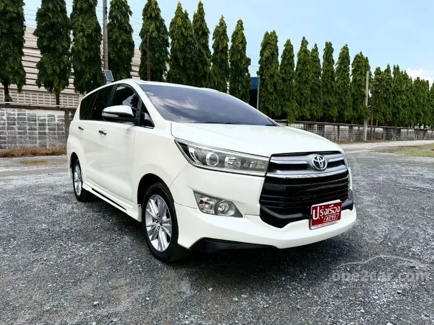 2017 Toyota INNOVA Crysta V Wagon
