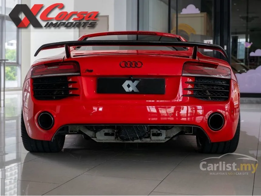 2007 Audi R8 Quattro FSI Coupe