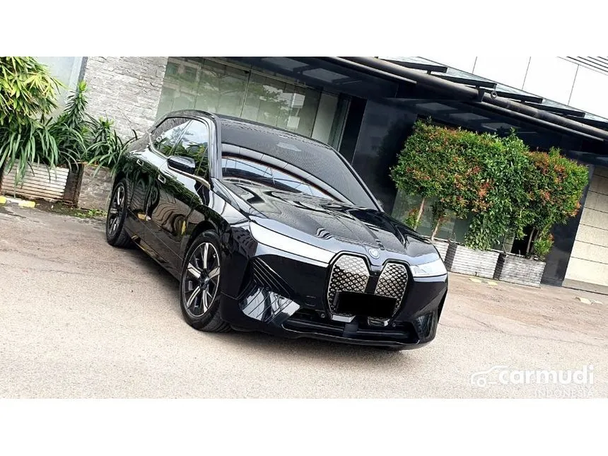 2023 BMW iX xDrive40 Sport SUV