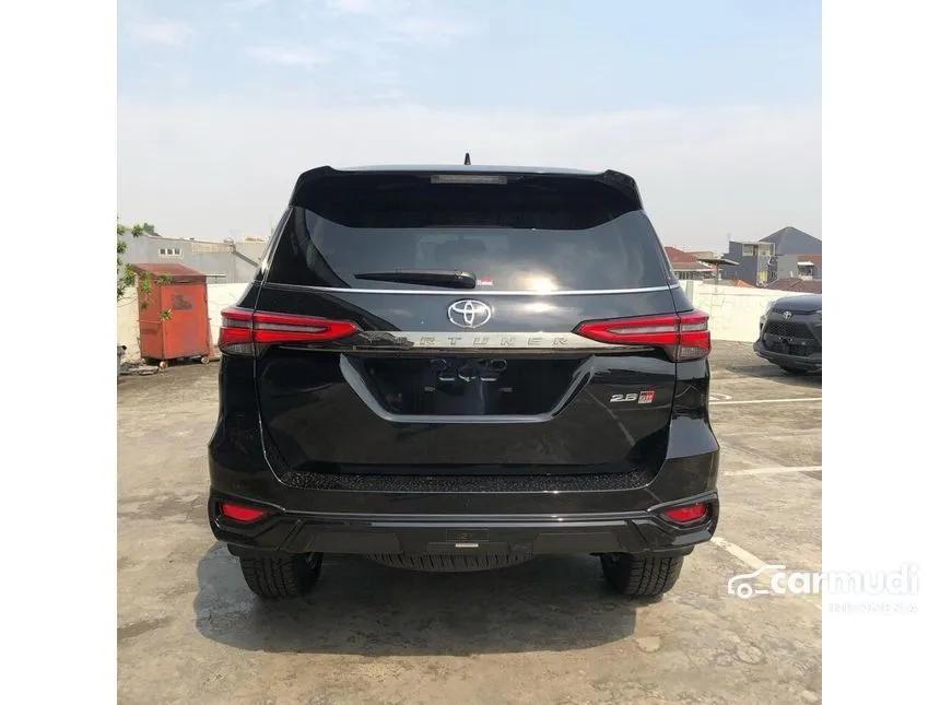 2022 Toyota Fortuner GR Sport SUV