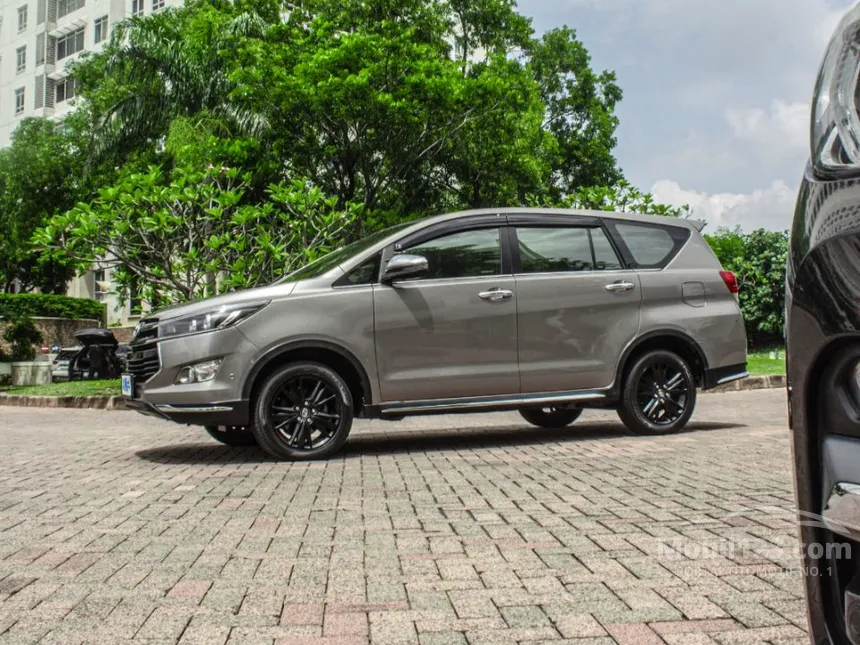 2018 Toyota Kijang Innova Venturer MPV