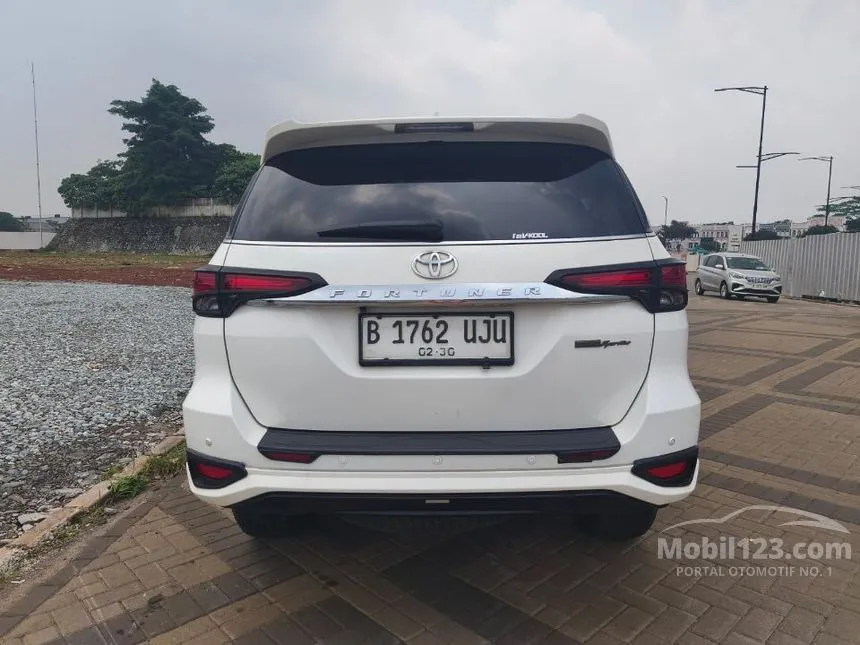 2020 Toyota Fortuner VRZ TRD 4X2 SUV