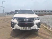 2020 Toyota Fortuner 2.4 VRZ TRD 4X2 SUV