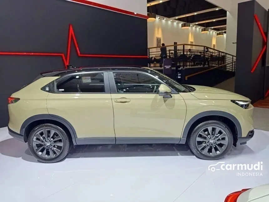 2023 Honda HR-V SE SUV
