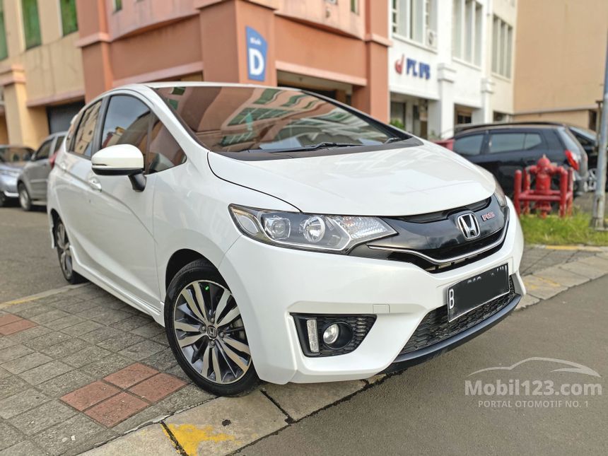 Jual Mobil Honda Jazz 2016 RS 1.5 di DKI Jakarta Automatic 