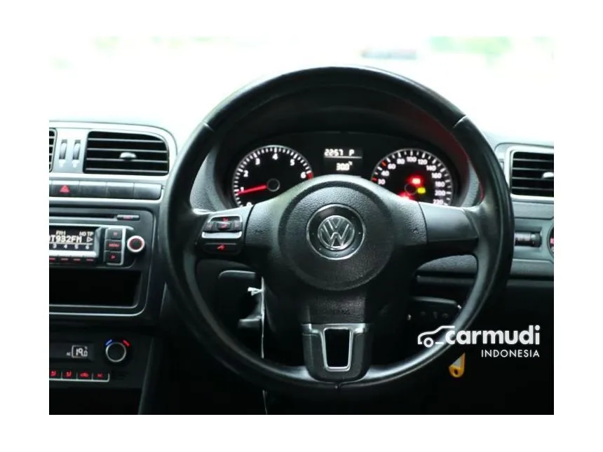 2013 Volkswagen Polo 1.4 Hatchback
