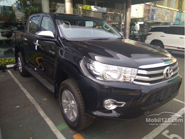 Toyota Hilux G Mobil Bekas Baru dijual di Indonesia 
