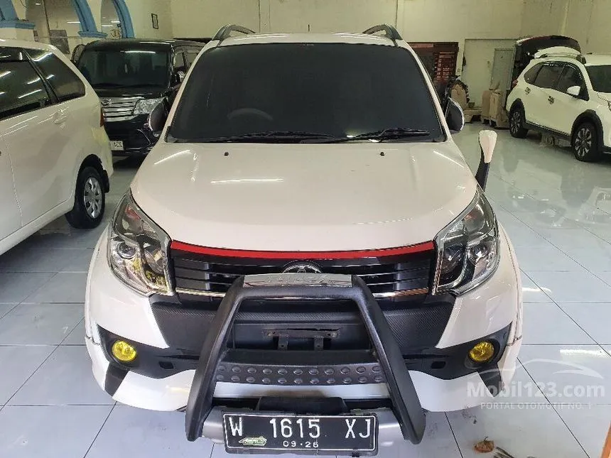 Jual Mobil Toyota Rush 2016 TRD Sportivo 1.5 di Jawa Timur Manual SUV Putih Rp 165.000.000