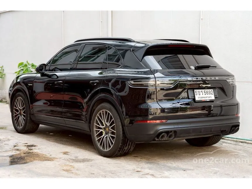 2023 Porsche CAYENNE E-Hybrid SUV