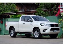 2016 Toyota Hilux Revo 2.4 SMARTCAB Prerunner G Pickup