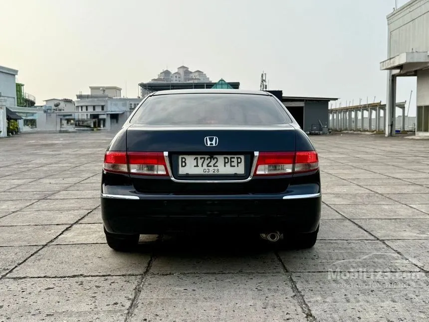 2004 Honda Accord VTi-L Sedan
