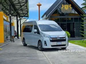 2020 Toyota Commuter 2.8 Van