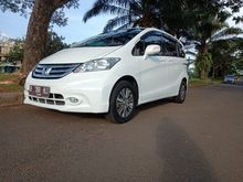 2015 Honda Freed 1.5 E MPV PSD ac double warna putih istimewa