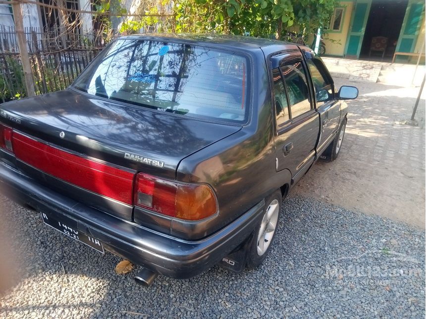 Jual Mobil Daihatsu Charade 1991 Classy 1.3 di Jawa Tengah 