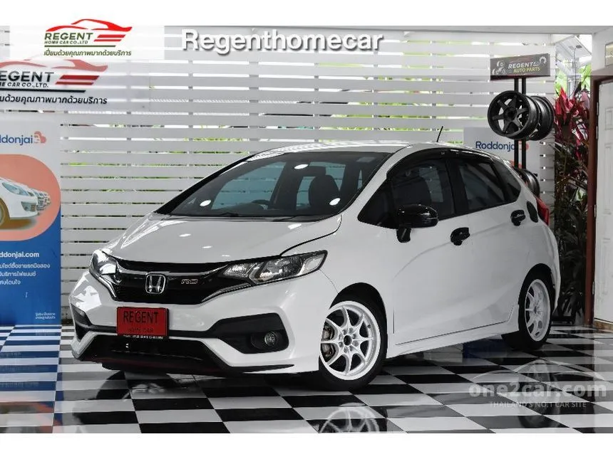 2018 Honda JAZZ RS Hatchback