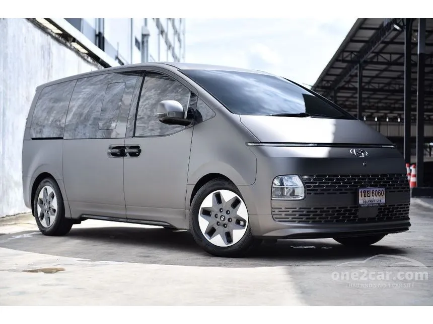 2024 Hyundai Staria Trend S Van