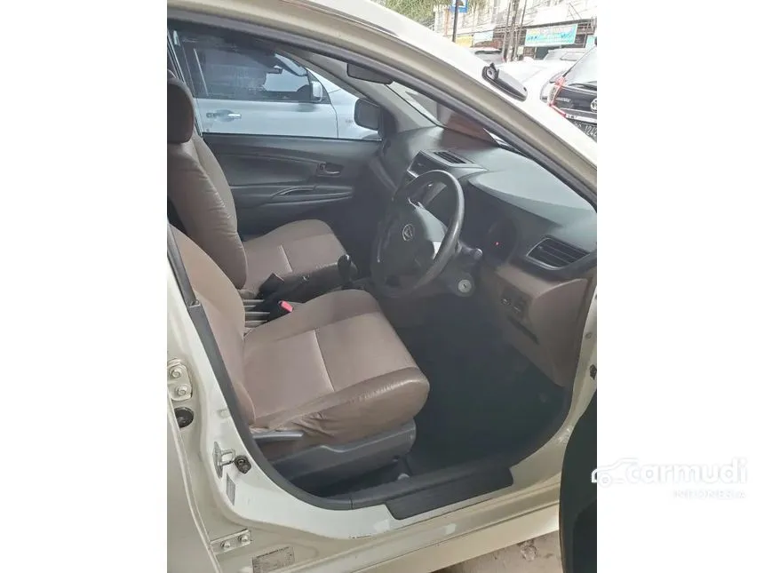 2017 Daihatsu Xenia X DELUXE MPV
