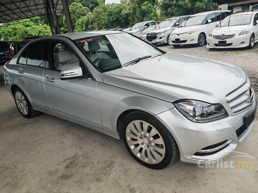 2013 Mercedes-Benz C200 CGI Avantgarde Sedan