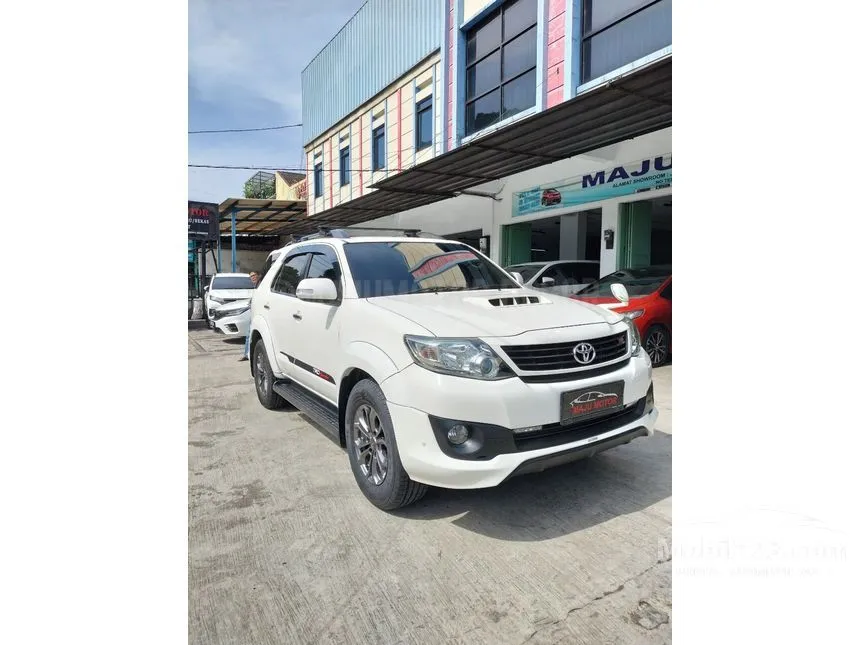 Jual Mobil Toyota Fortuner 2015 G TRD 2.5 di Jawa Barat Automatic SUV Putih Rp 285.000.000