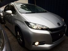 2013 UNREG TOYOTA WISH 1.8 S SPEC ( JAPAN SPEC ) NEW FACELIFT