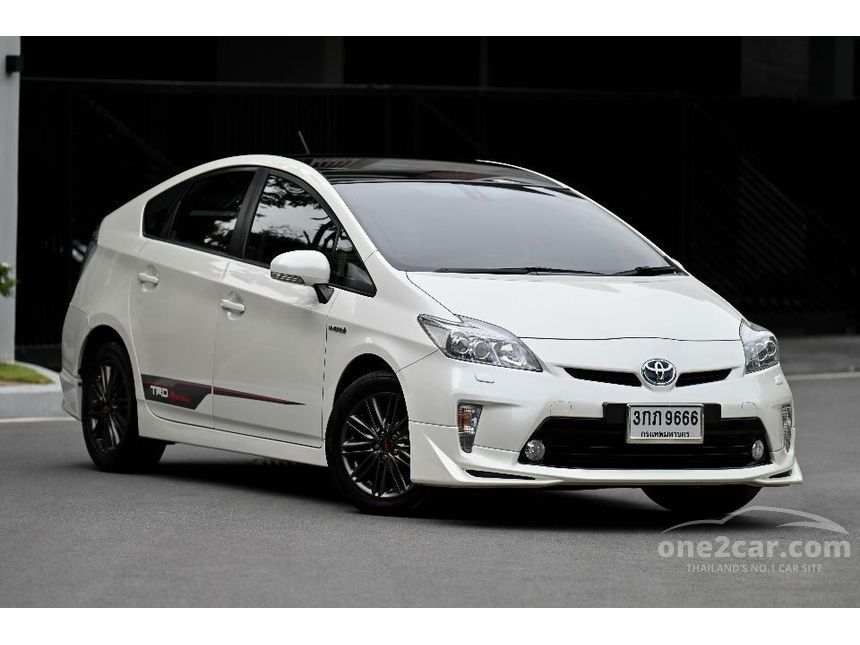 Toyota prius trd sportivo top option discount