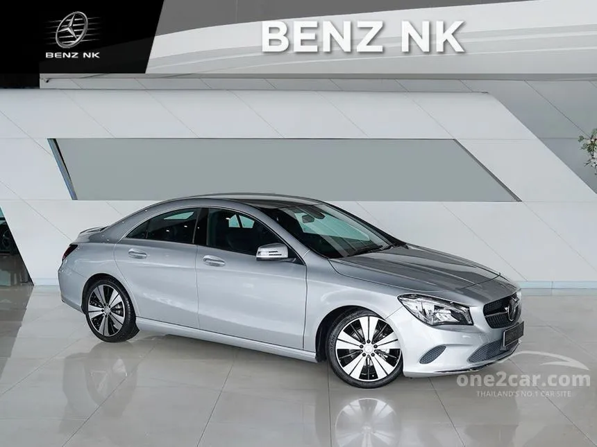 2016 Mercedes-Benz CLA200 Urban Sedan