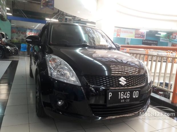 Suzuki Swift Mobil Bekas Baru dijual di Jember Jawa 