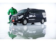 2010 Hyundai H-1 2.5 (ปี 08-16) Maesto Deluxe Van AT