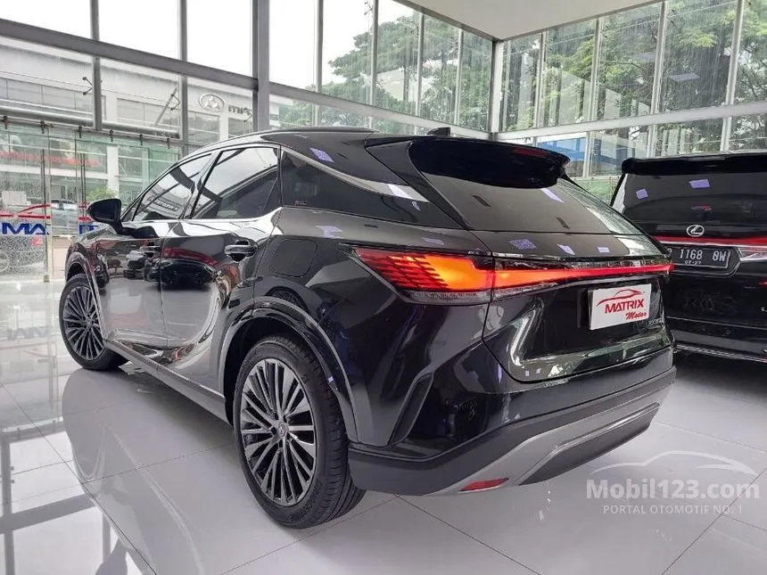 2023 Lexus RX350h Luxury Wagon