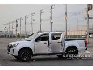2019 Isuzu D-MAX 1.9 Hi-Lander Stealth Z Cab-4 Pickup