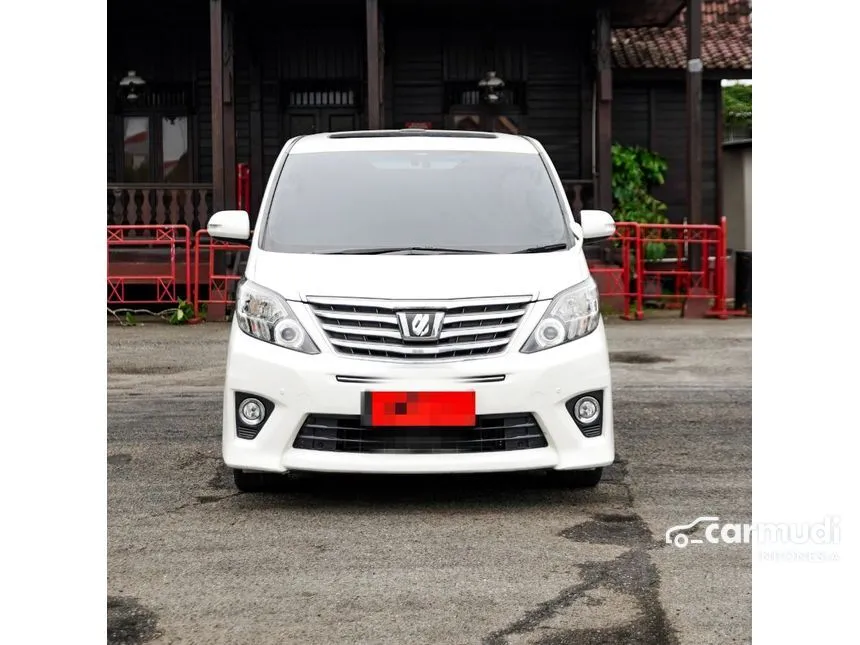 2014 Toyota Alphard SC MPV