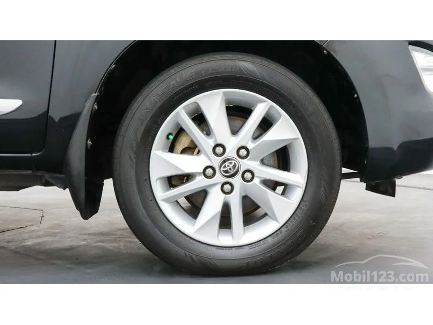 2016 Toyota Kijang Innova G MPV