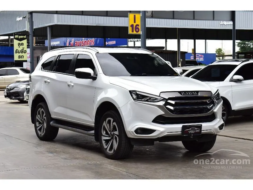 2020 Isuzu MU-X Ultimate SUV